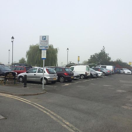 The Royal Hop Pole Wetherspoon Tewkesbury Exteriör bild