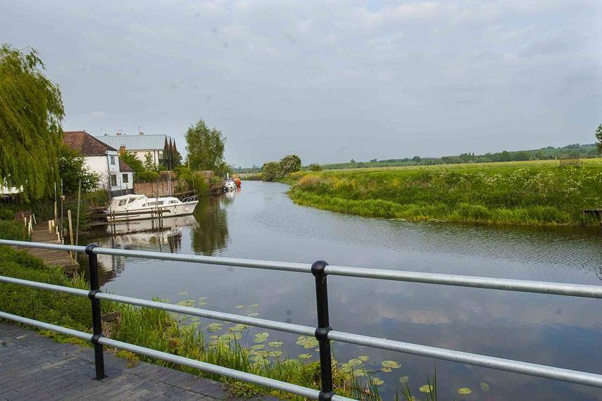 The Royal Hop Pole Wetherspoon Tewkesbury Exteriör bild
